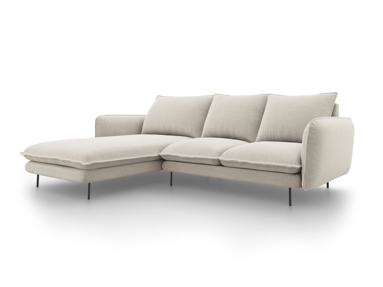 Vienna Ecksofa links 5 Sitzer 170cm in Light Beige/Schwarz-Positano präsentiert im Onlineshop von KAQTU Design AG. L-Sofa links ist von Cosmopolitan Design