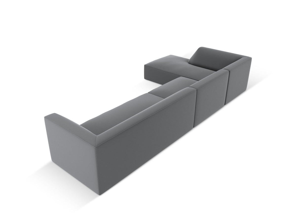 Modulares Ecksofa Siena in Light Beige mit lederähnlichem Bezugsstoff, schwarzen Kunststoffbeinen und moderner Eckform, 5-Sitzer, 180 cm Tiefe.