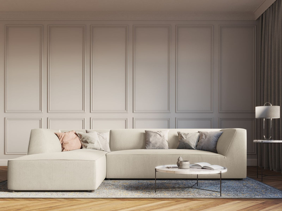 Modulares Ecksofa Siena links, 4-Sitzer, Light Beige-Scala Stoff, Massivholzrahmen, schwarze Kunststoffbeine, Sitzhöhe 40 cm.