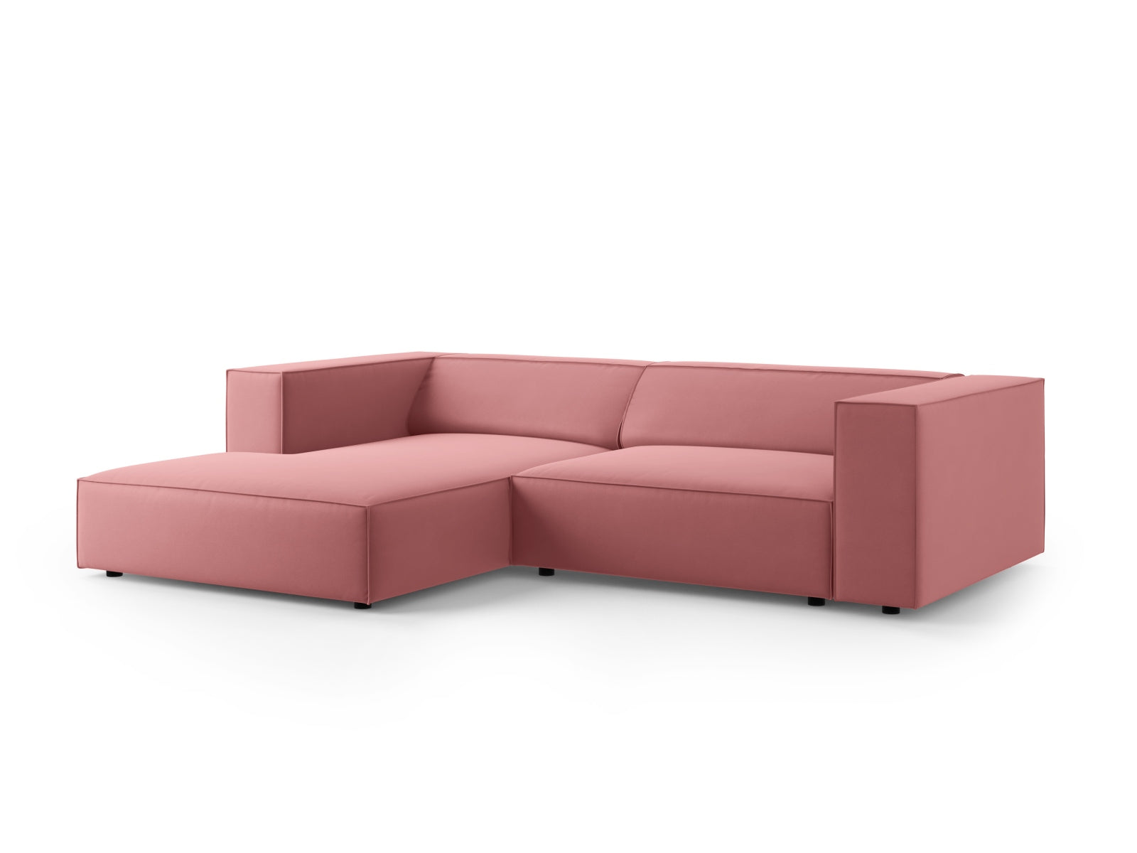 Arendal Velour Ecksofa links 3 Sitzer in Flamingo präsentiert im Onlineshop von KAQTU Design AG. Ecksofa links ist von Cosmopolitan Design
