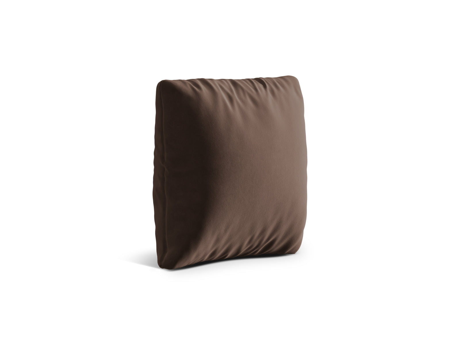 Luxuriöses Kemi Velour Dekokissen in sanftem Braun, perfekt für eine gemütliche und stilvolle Einrichtung von Cosmopolitan Design.