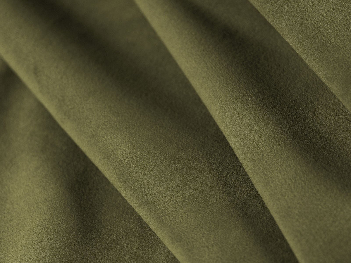 Samtkissen in Sand-Casino Farbe, rechteckige Form, weicher Velours-Stoff, Masse 70 x 10 x 40 cm, mit Reissverschluss am Bezug.