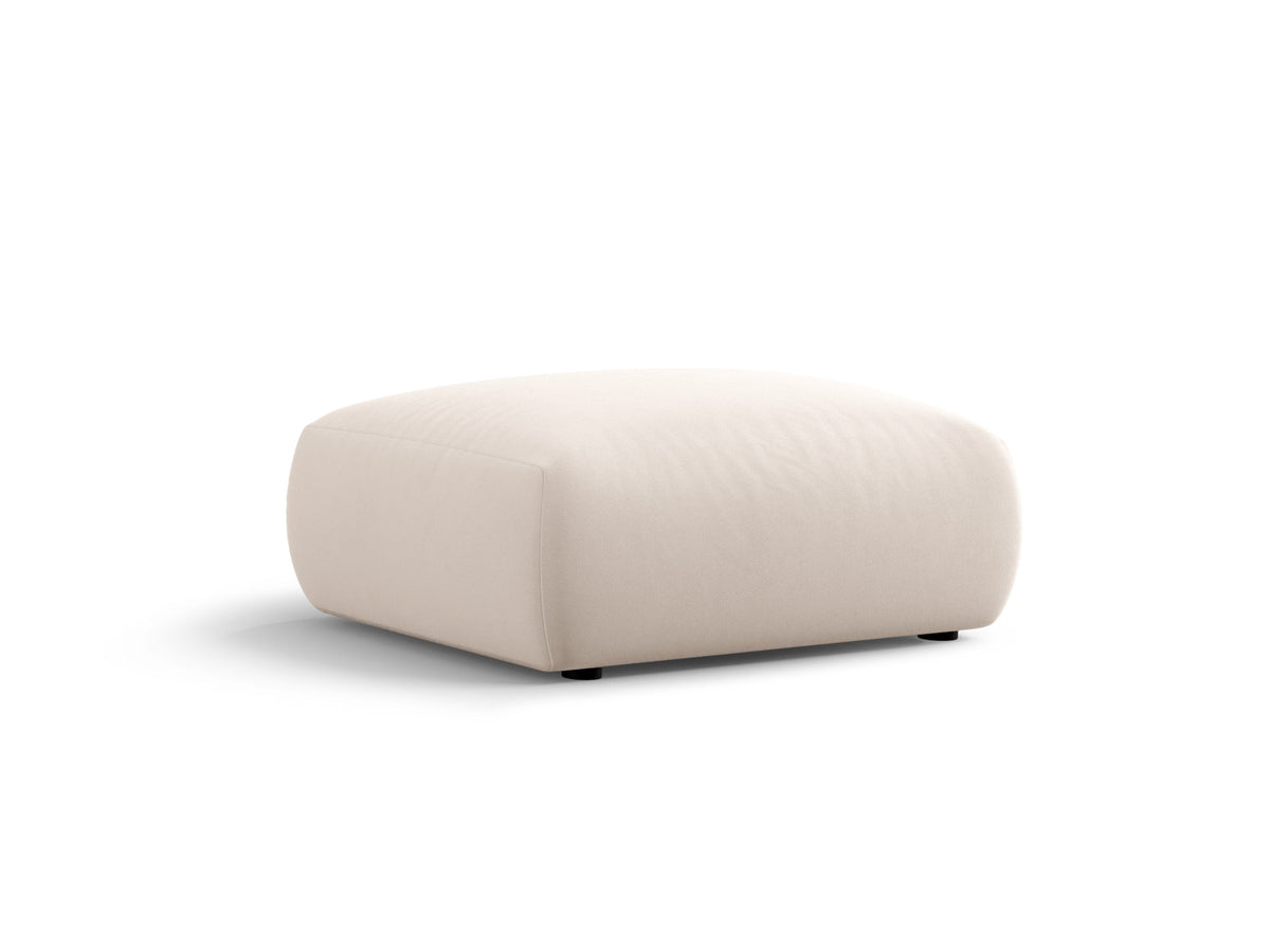Gepolsterter Pouf Matera mit Velourbezug auf schwarzen Kunststoffbeinen, Cosmopolitan Design