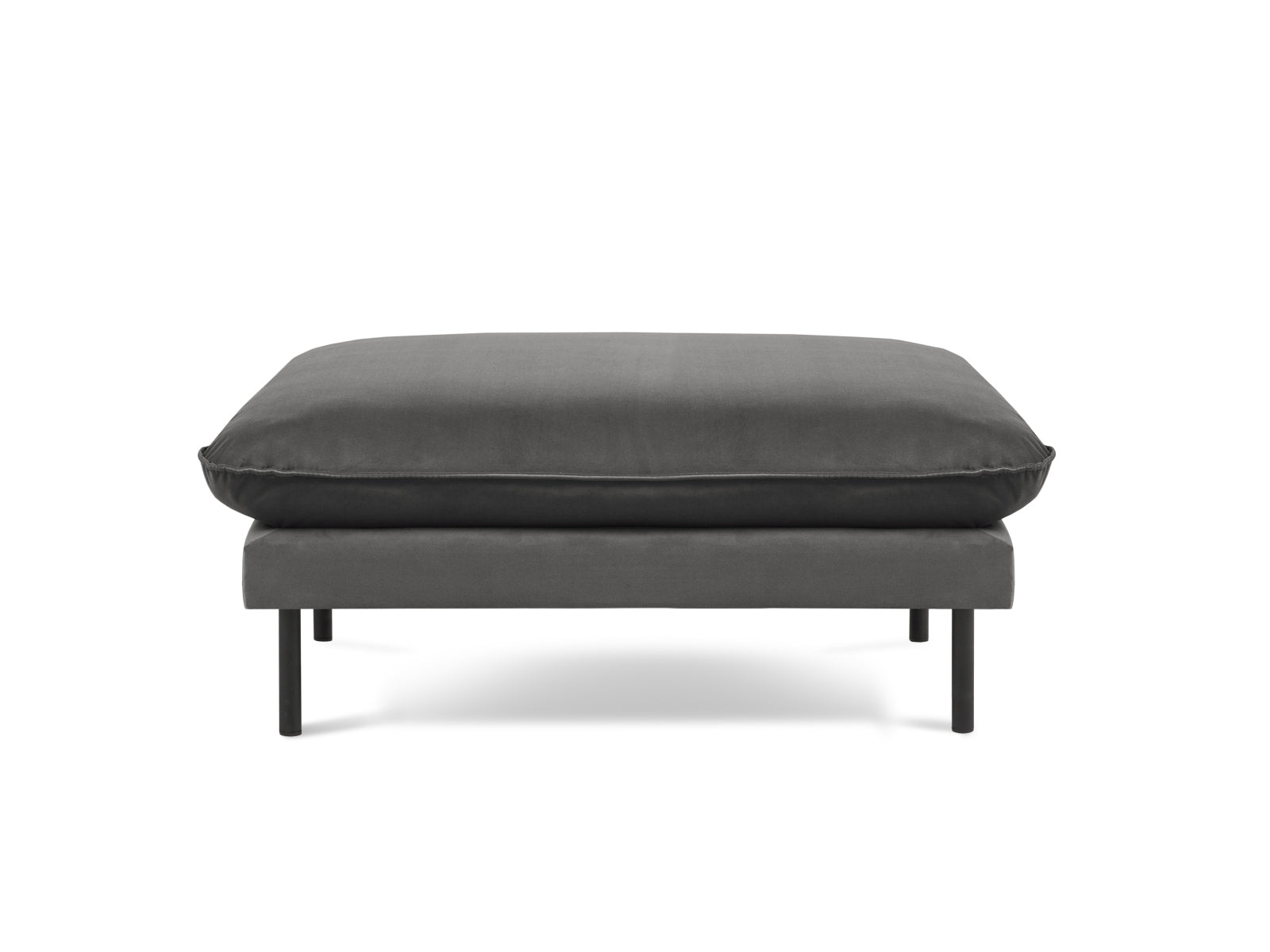 Stilvoller Vienna Velour Pouf 80cm von Cosmopolitan Design – ein eleganter Hocker, der Komfort und Vielseitigkeit in Ihr Zuhause bringt.