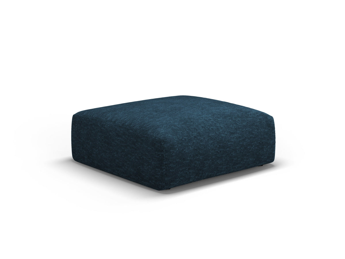 Gepolsterter Pouf Matera mit Velourbezug auf schwarzen Kunststoffbeinen, Cosmopolitan Design