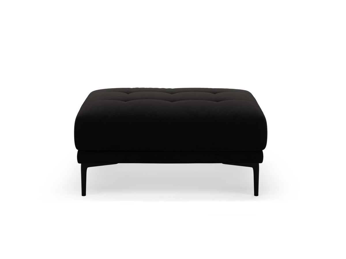 Beige-farbener Samt-Pouf Lazio mit rundlicher Sitzfläche, schwarzen Metallbeinen aus Stahl und Velours-Bezug Salvador.