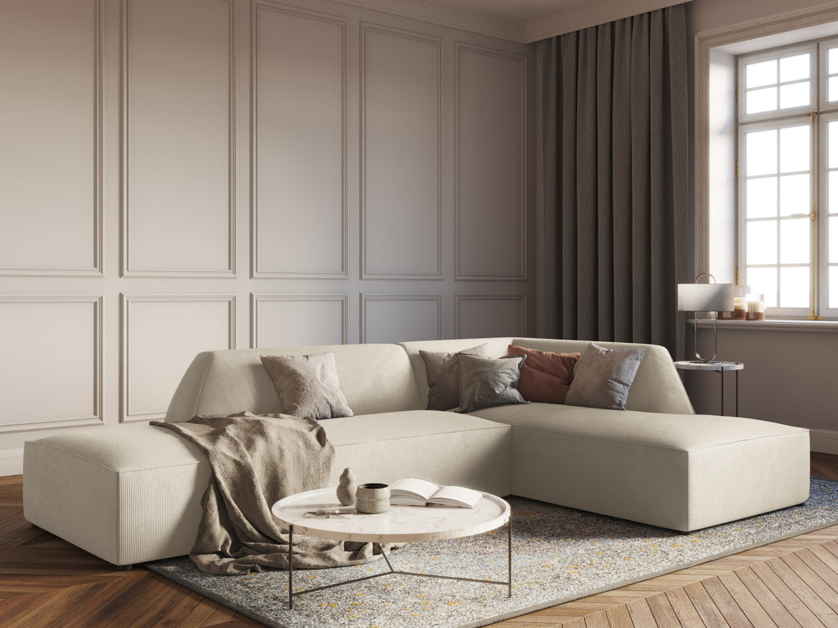 Modulares Ecksofa Siena in Light Grey-Ottawa mit Récamiere, Massivholzrahmen und schwarzen Kunststoffbeinen, 4-Sitzer, Breite 273 cm.