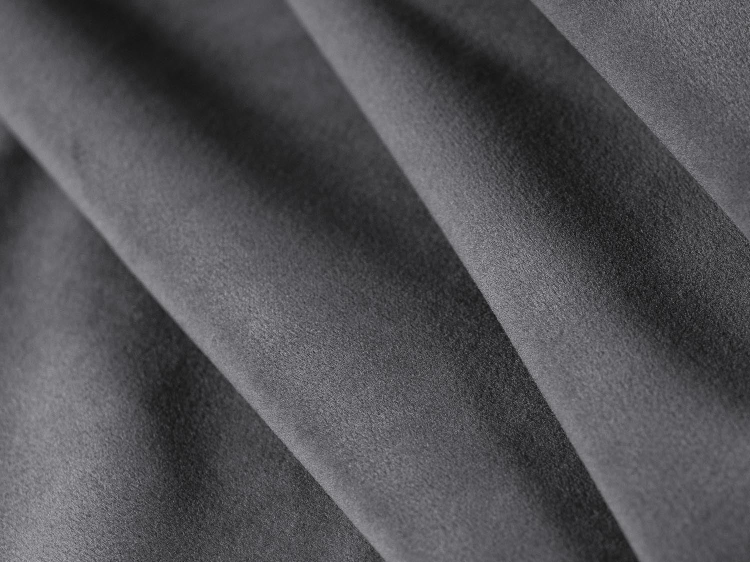 Modernes Nolio Velour Ecksofa in edlem Dunkelgrau, 4-Sitzer, 250 cm, perfekt für gemütliche Stunden und stilvolle Einrichtung von Cosmopolitan Design.