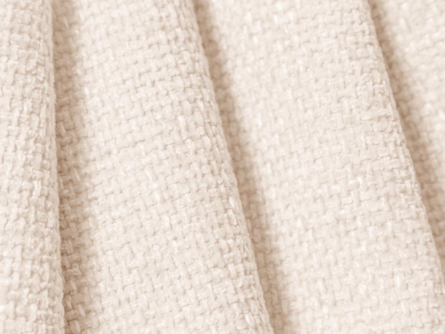Elegantes Tulum Ecksofa in sanftem Beige, 4-Sitzer, 156 cm, ideal für stilvolle und einladende Wohnräume von Cosmopolitan Design.