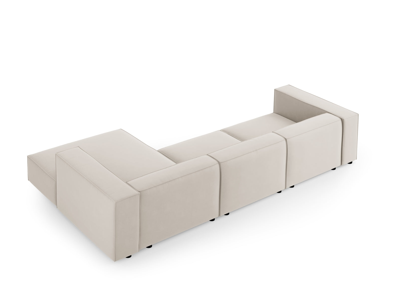 Arendal Velour Ecksofa rechts 4 Sitzer in Ecru präsentiert im Onlineshop von KAQTU Design AG. Ecksofa rechts ist von Cosmopolitan Design