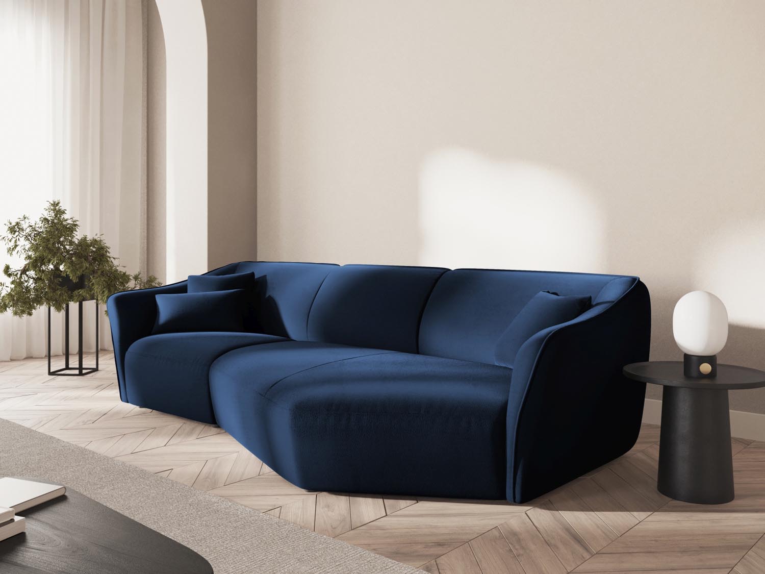 Tokyo Velour Modular Ecksofa rechts 5 Sitzer in Royal Blue präsentiert im Onlineshop von KAQTU Design AG. Ecksofa rechts ist von Cosmopolitan Design
