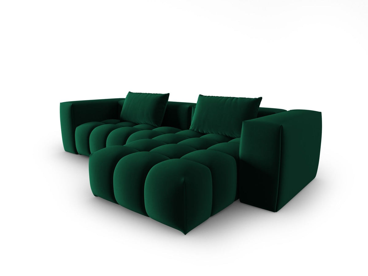 Modulares Ecksofa rechts in Sand-Casino Samt mit Massivholzrahmen, schwarzen Kunststoffbeinen und drei Sitzplätzen, seitliche Ansicht.
