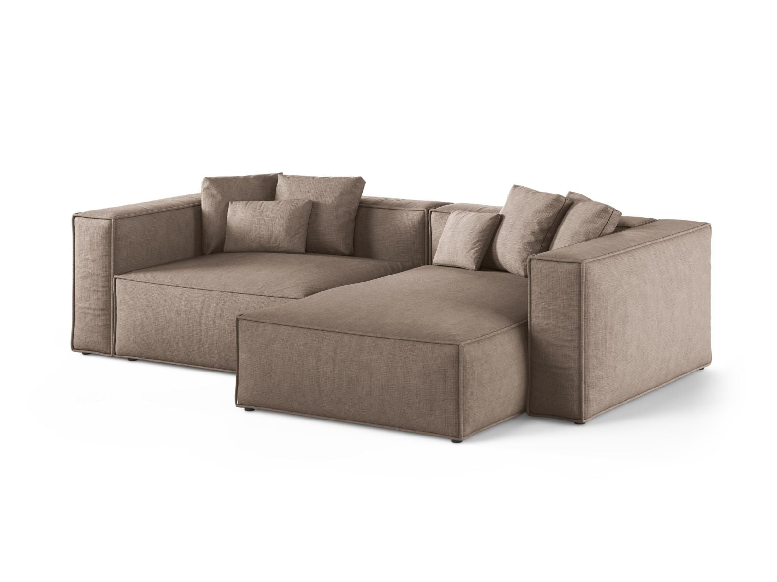 Elegantes 3-Sitzer Ecksofa Aveiro in stilvollem Cappuccino-Liberty, ideal für moderne Wohnräume, erhältlich bei KAQTU Design AG.