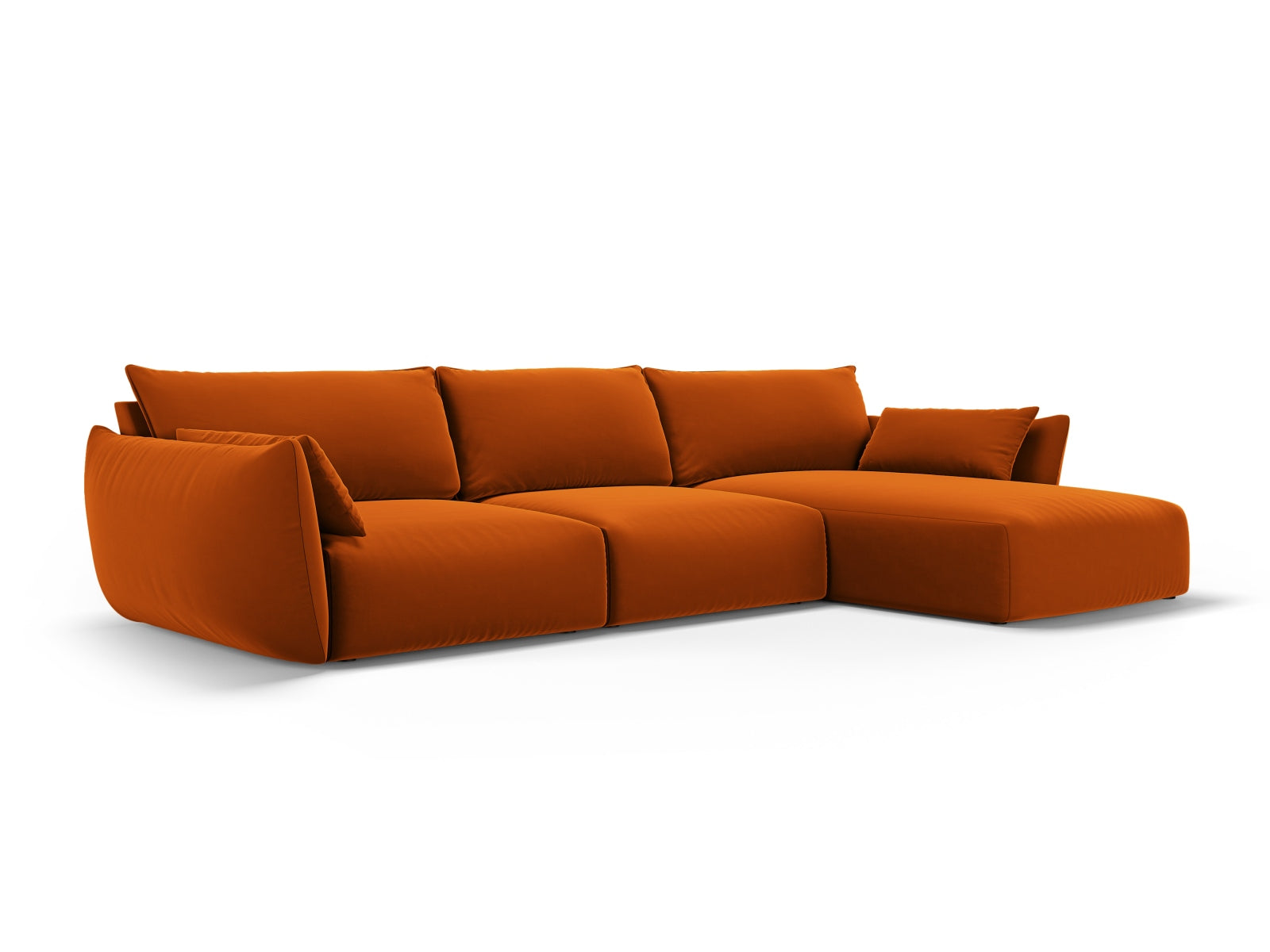 Elegantes 4-Sitzer Ecksofa rechts Matera in warmem Terracotta, ideal für stilvolle Wohnräume, präsentiert von Cosmopolitan Design.