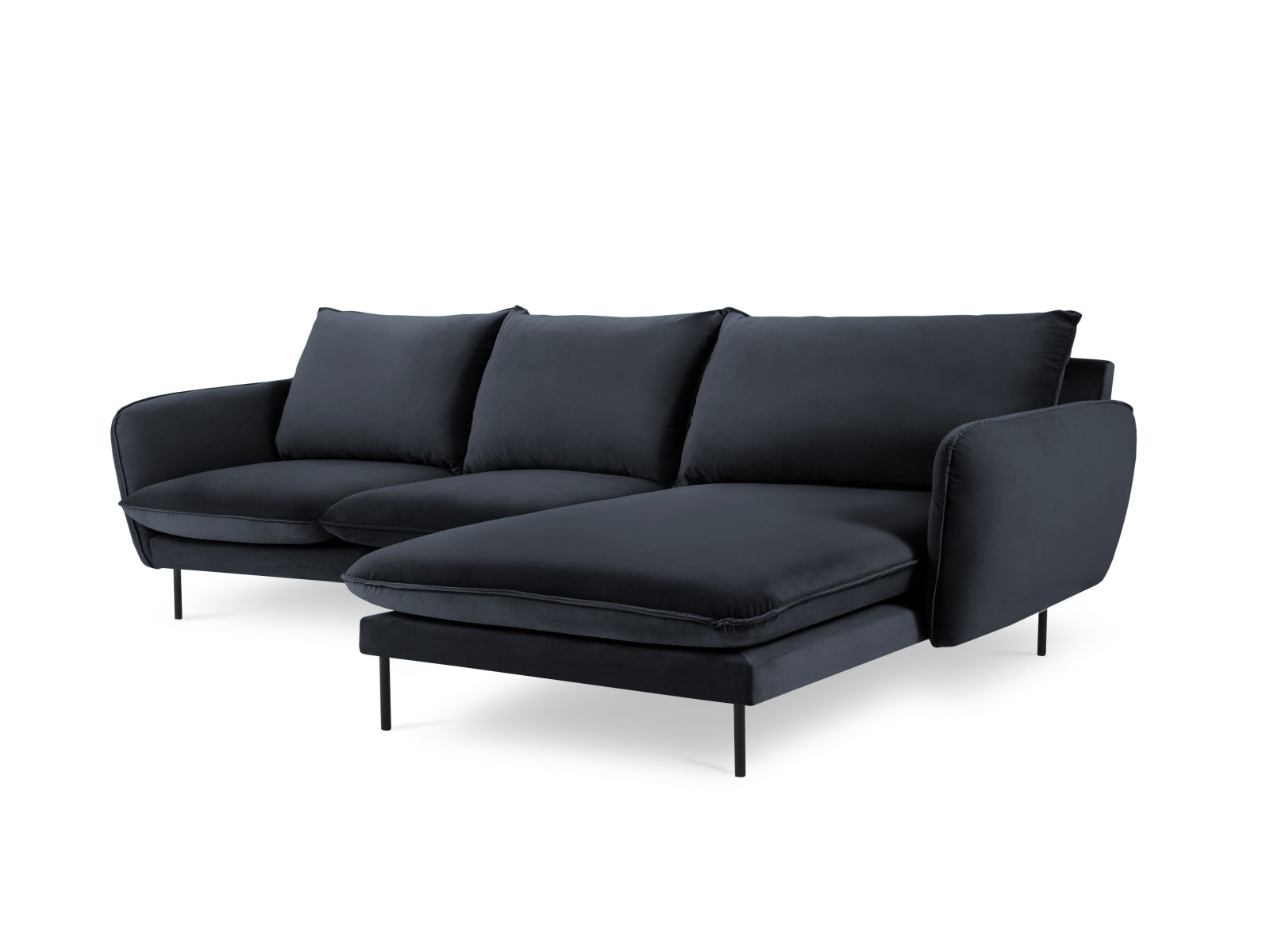 Stilvolles Vienna Velour Ecksofa rechts 5 Sitzer 170cm von Cosmopolitan Design. Luxuriöses Velour, großzügige Sitzfläche und vielseitige Farboptionen für Ihr Wohnzimmer.