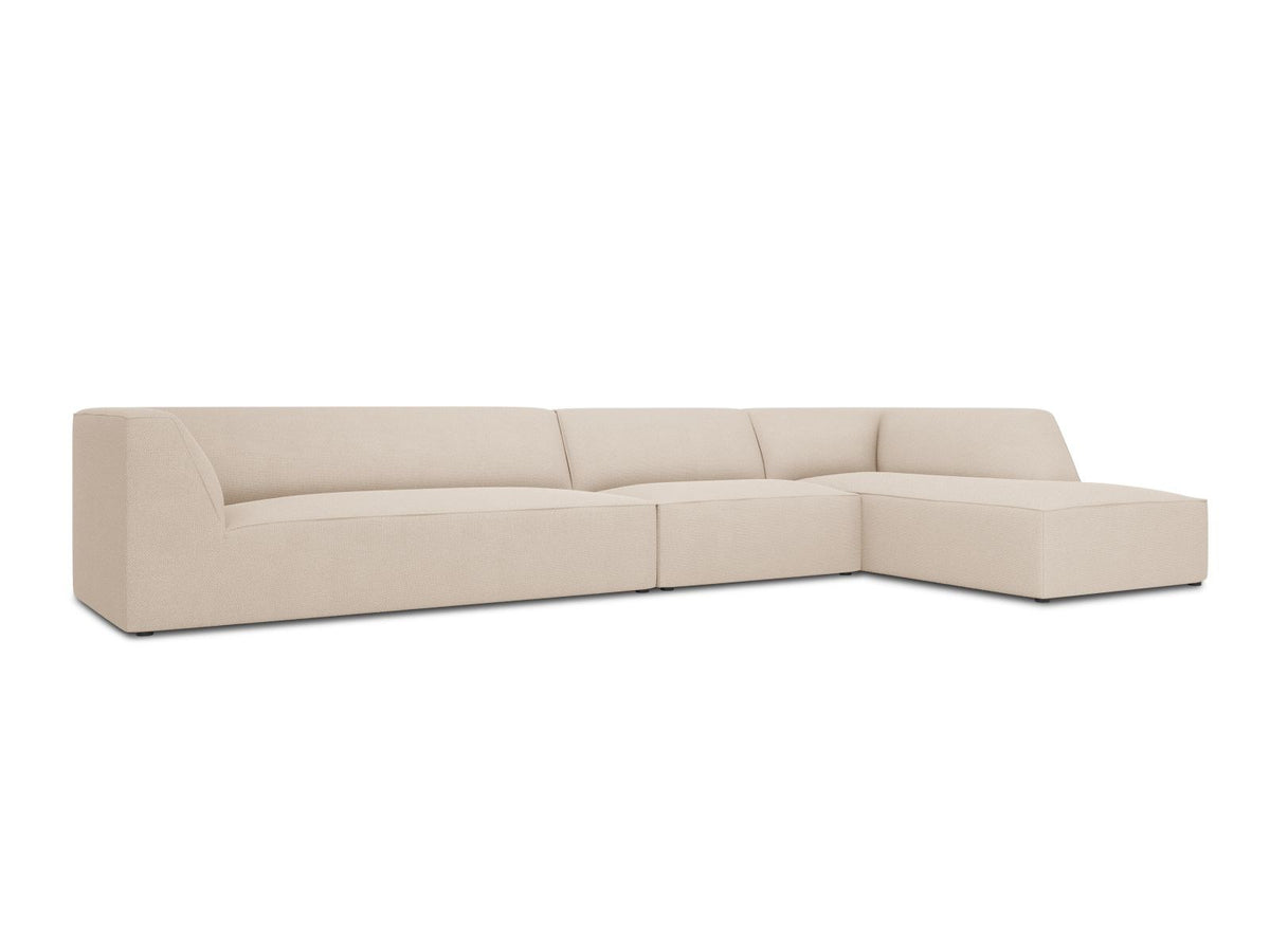 Modulares Ecksofa Siena in Light Beige-Scala mit Cordstoff-Bezug, schwarzen Kunststoffbeinen und Récamiere, 5-Sitzer Ausführung von Cosmopolitan Design.