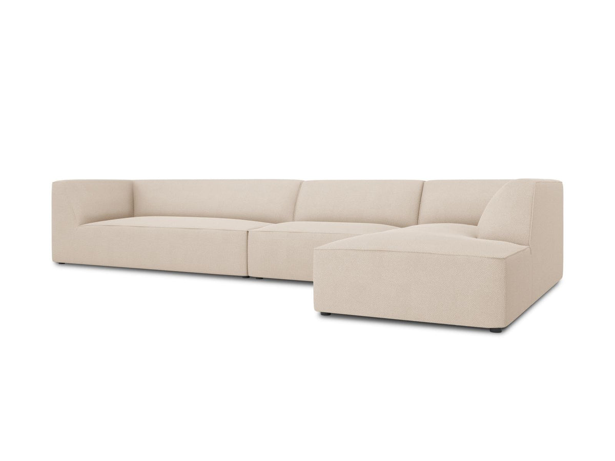 Modulares Ecksofa Siena in Light Beige-Scala mit Cordstoff-Bezug, schwarzen Kunststoffbeinen und Récamiere, 5-Sitzer Ausführung von Cosmopolitan Design.