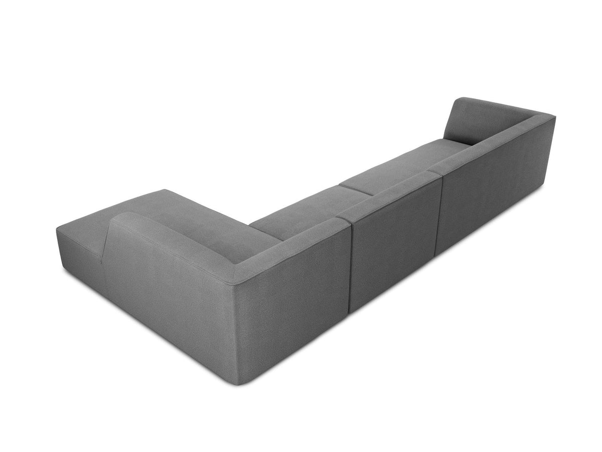 Modulares Ecksofa Siena in Light Beige-Scala mit Cordstoff-Bezug, schwarzen Kunststoffbeinen und Récamiere, 5-Sitzer Ausführung von Cosmopolitan Design.