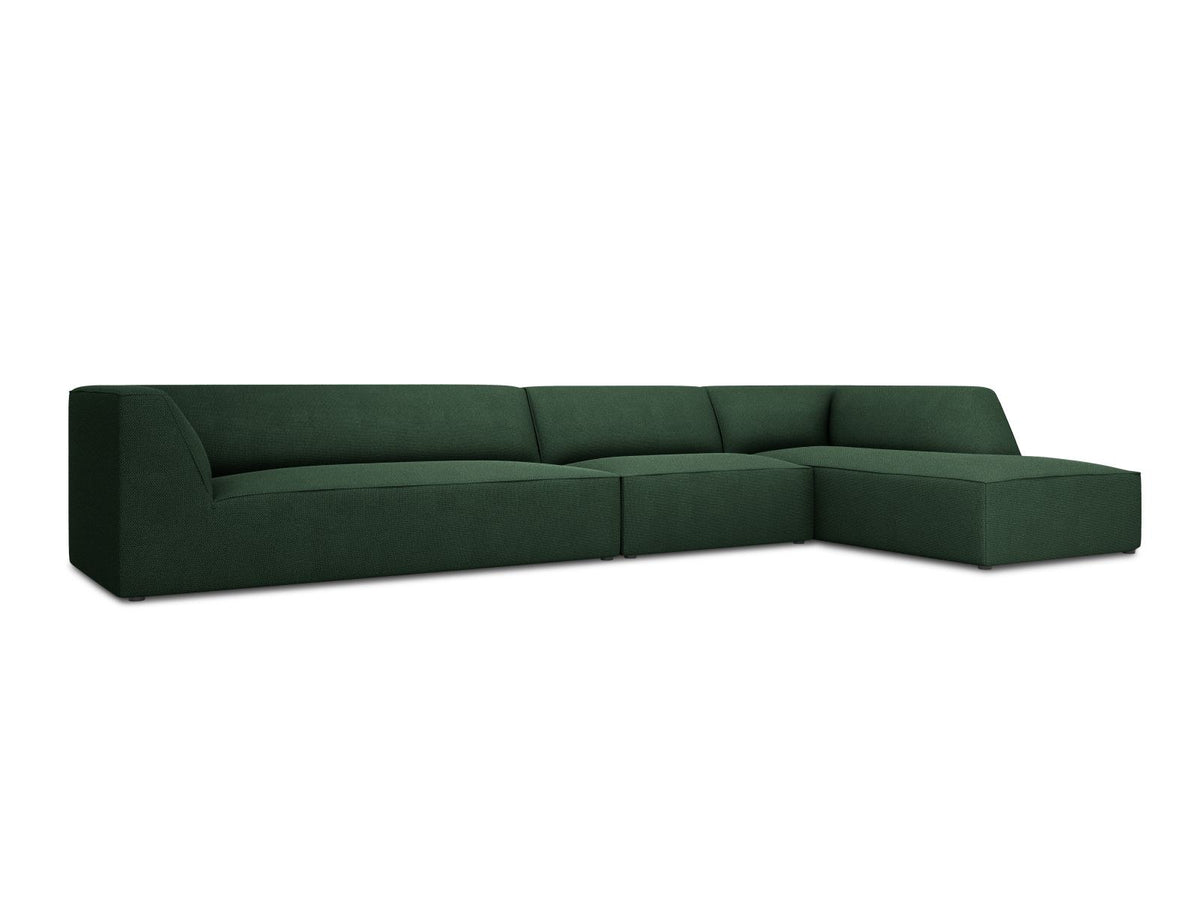 Modulares Ecksofa Siena in Light Beige-Scala mit Cordstoff-Bezug, schwarzen Kunststoffbeinen und Récamiere, 5-Sitzer Ausführung von Cosmopolitan Design.
