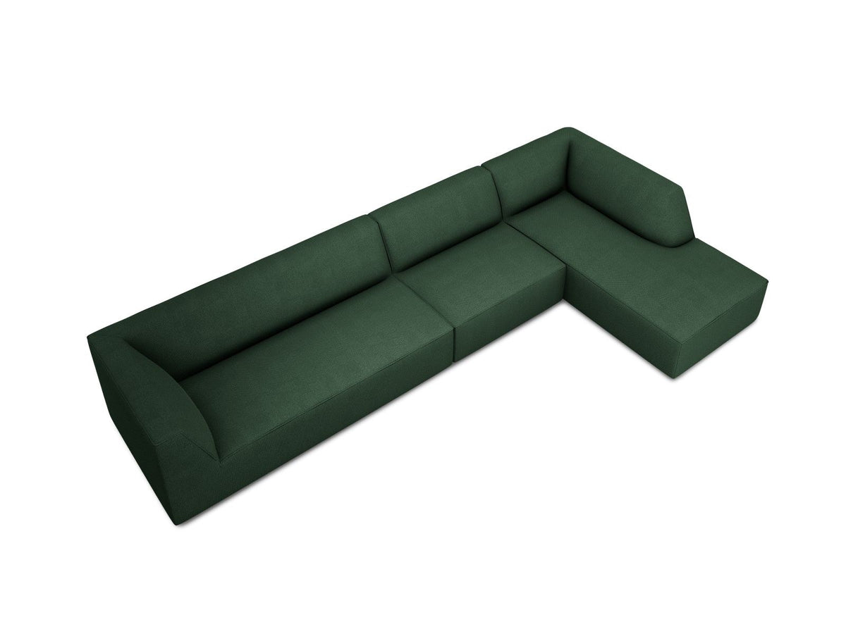 Modulares Ecksofa Siena in Light Beige-Scala mit Cordstoff-Bezug, schwarzen Kunststoffbeinen und Récamiere, 5-Sitzer Ausführung von Cosmopolitan Design.