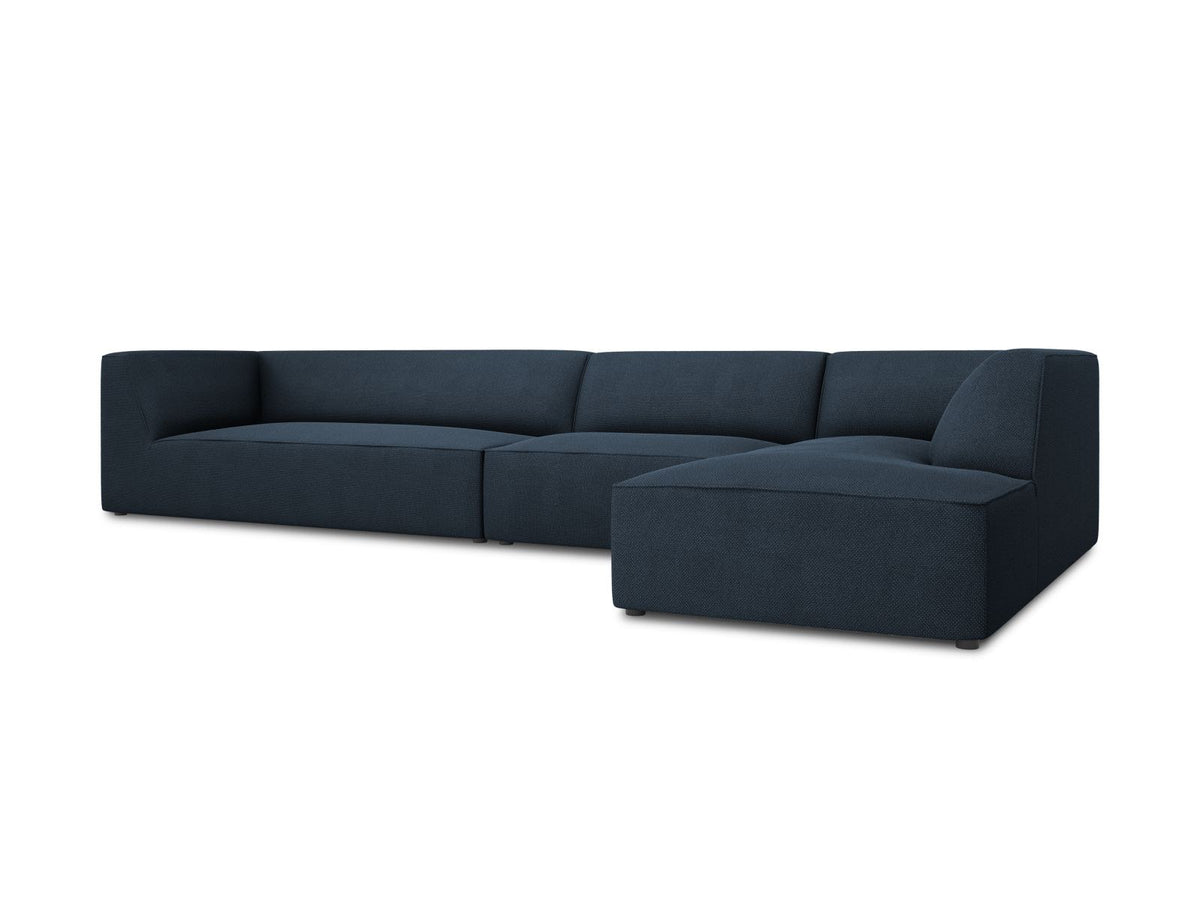 Modulares Ecksofa Siena in Light Beige-Scala mit Cordstoff-Bezug, schwarzen Kunststoffbeinen und Récamiere, 5-Sitzer Ausführung von Cosmopolitan Design.