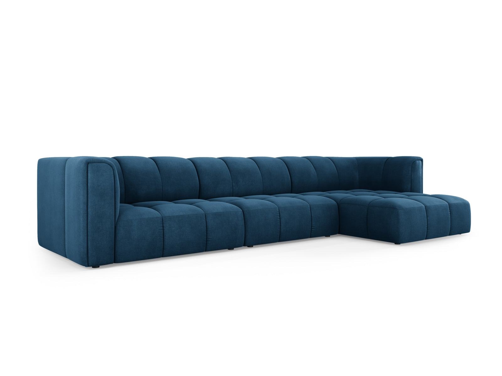 Elegantes 5-Sitzer Ecksofa Moritz in Royal Blue-Rebel, ideal für stilvolle Wohnräume. Komfort und modernes Design vereint.