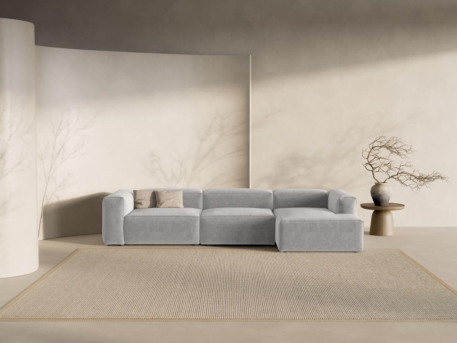 Entdecken Sie das elegante Bergamo Modular Ecksofa rechts 4 Sitzer von Cosmopolitan Design – perfekt für Ihr modernes Wohnzimmer und gemütliche Abende!