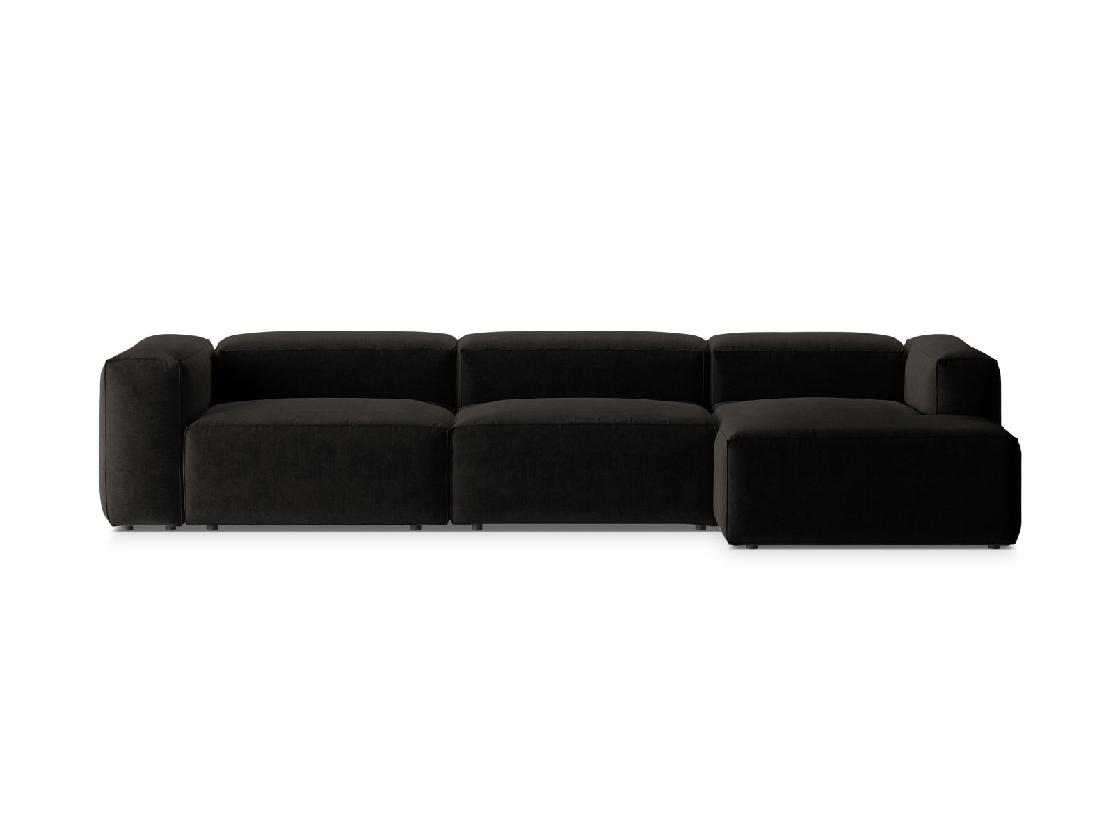 Bergamo Modular Ecksofa rechts 4 Sitzer in Black präsentiert im Onlineshop von KAQTU Design AG. Ecksofa rechts ist von Cosmopolitan Design