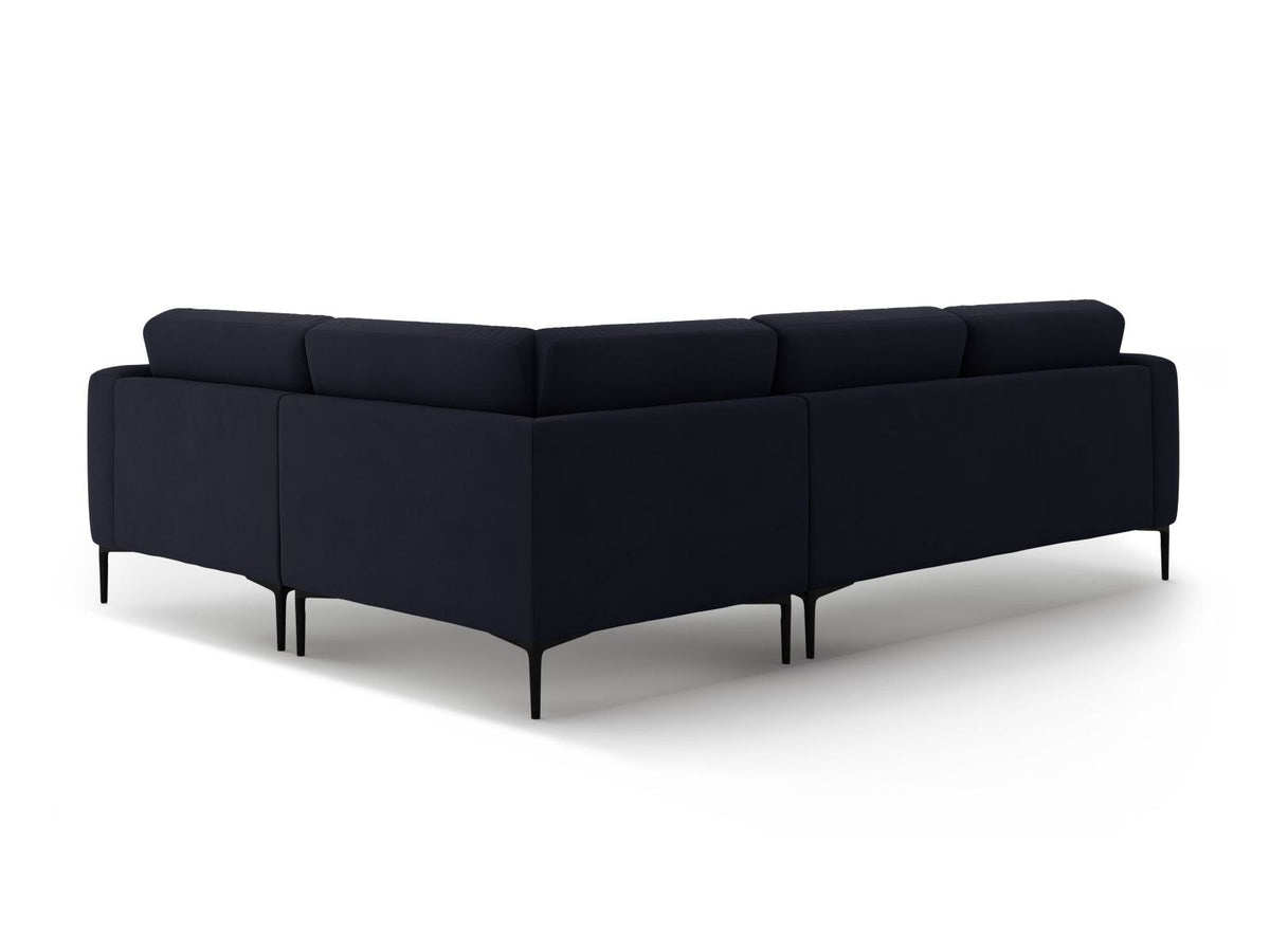 Beiges Samtsofa Lazio mit Récamiere rechts, schwarzen Metallbeinen und Massivholzrahmen, 4-Sitzer, 194 cm tief, von Cosmopolitan Design.