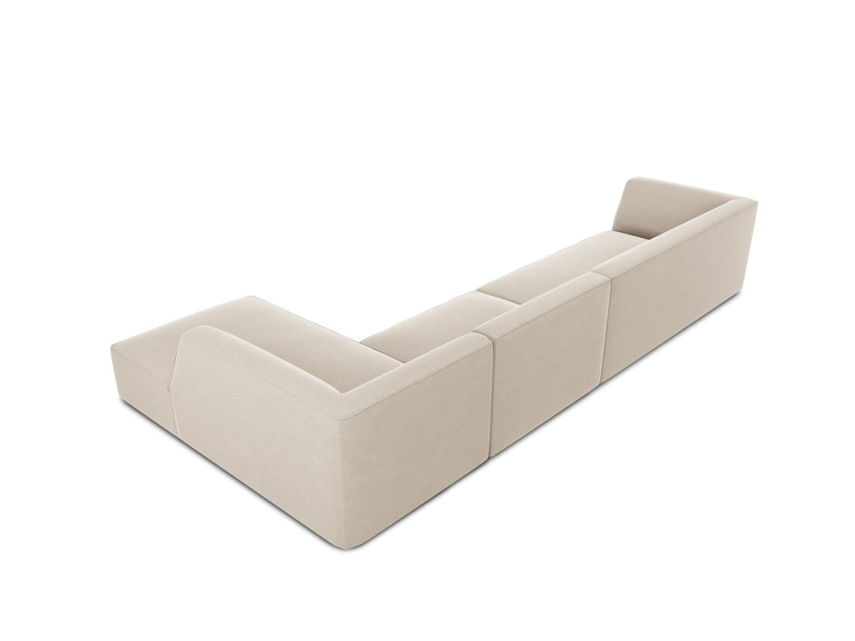 Modulares Ecksofa rechts mit Samtbezug in Beige-Salvador, Récamiere, Massivholzrahmen und schwarzen Kunststoffbeinen, 5-Sitzer Ausführung.