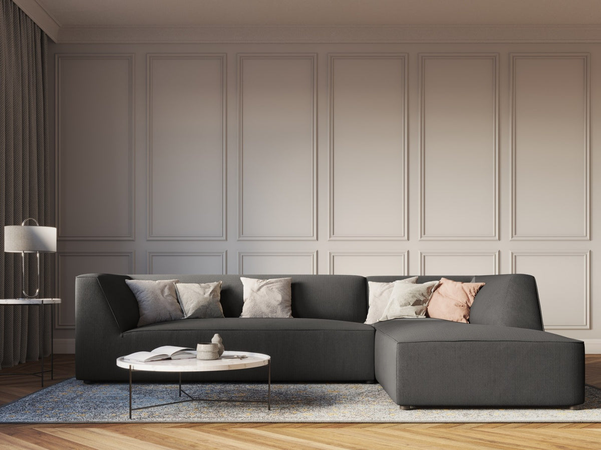Modulares Ecksofa Siena in Light Grey-Ottawa mit Récamiere, Massivholzrahmen und schwarzen Kunststoffbeinen, 4-Sitzer, Breite 273 cm.
