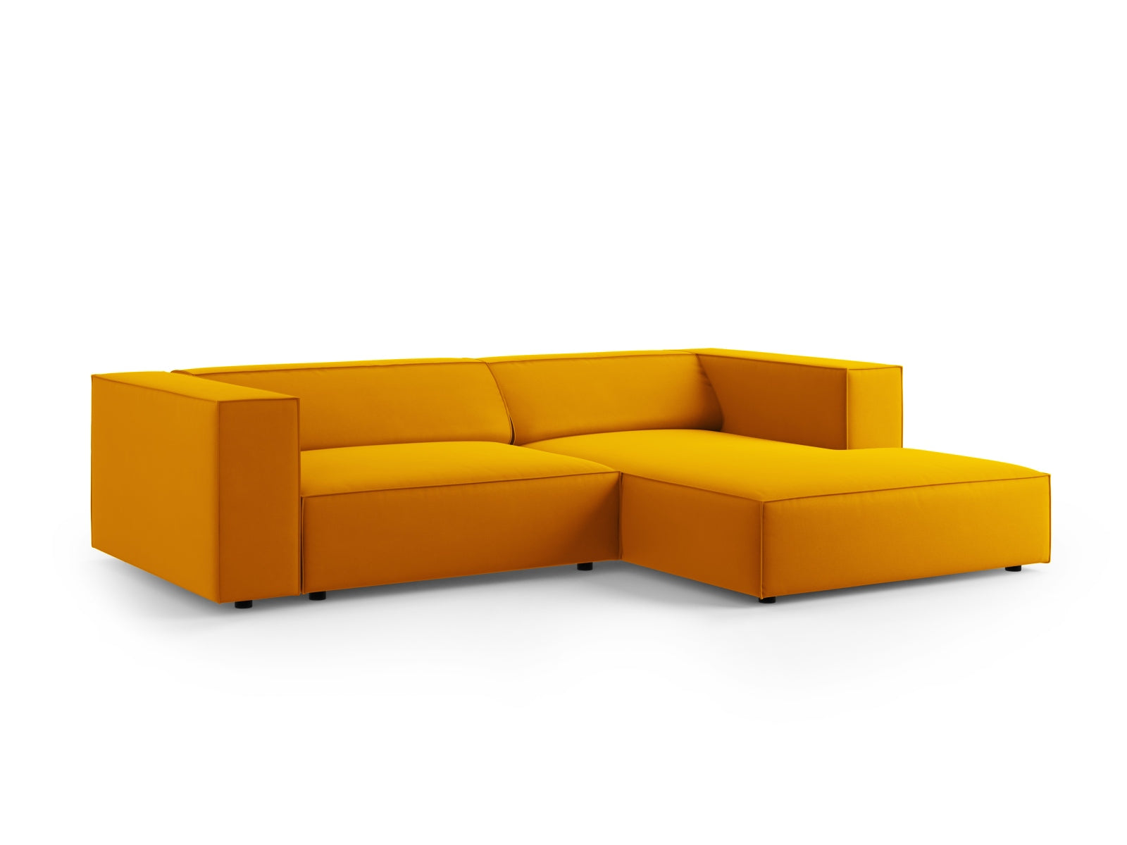 Arendal Velour Ecksofa rechts 3 Sitzer in Yellow präsentiert im Onlineshop von KAQTU Design AG. Ecksofa rechts ist von Cosmopolitan Design