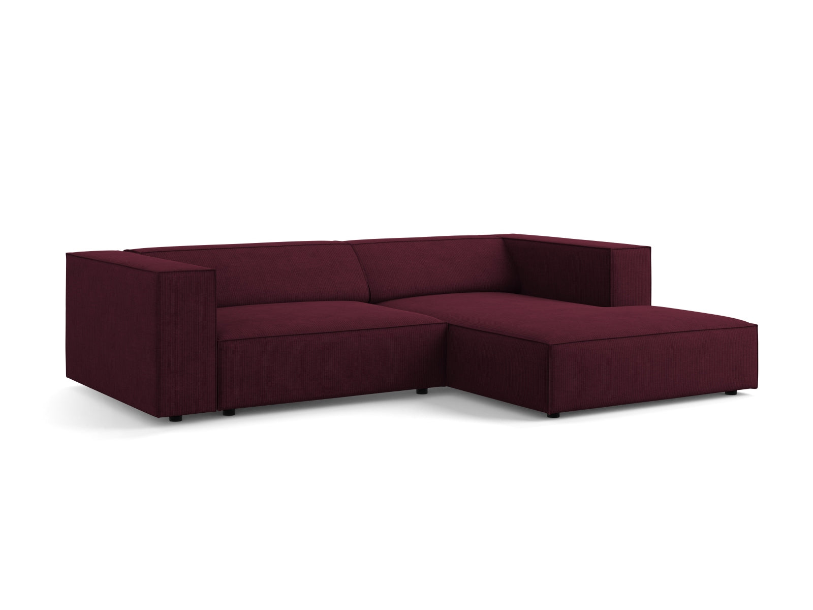 Arendal Ecksofa rechts 3 Sitzer in Ruby präsentiert im Onlineshop von KAQTU Design AG. Ecksofa rechts ist von Cosmopolitan Design