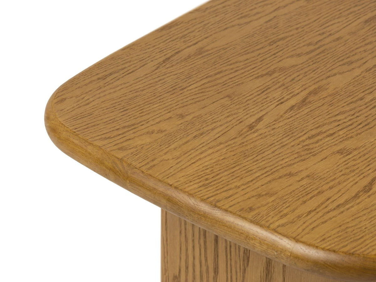 Couchtisch Sora aus Hartholz mit Eichenfurnier in Black Oak-Wood, rechteckige Form mit Holzbeinen, Höhe 42 cm, Breite 75 cm, Tiefe 60 cm.