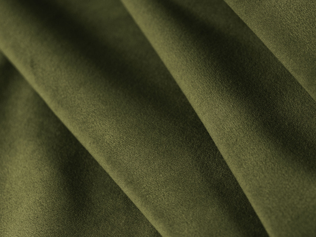 Tonale Velour Panoramic Ecksofa rechts mit Schlaffunktion und Stauraum 5 Sitzer in Army Green-Magic Velvet präsentiert im Onlineshop von KAQTU Design AG. Bettsofa rechts ist von Cosmopolitan Design