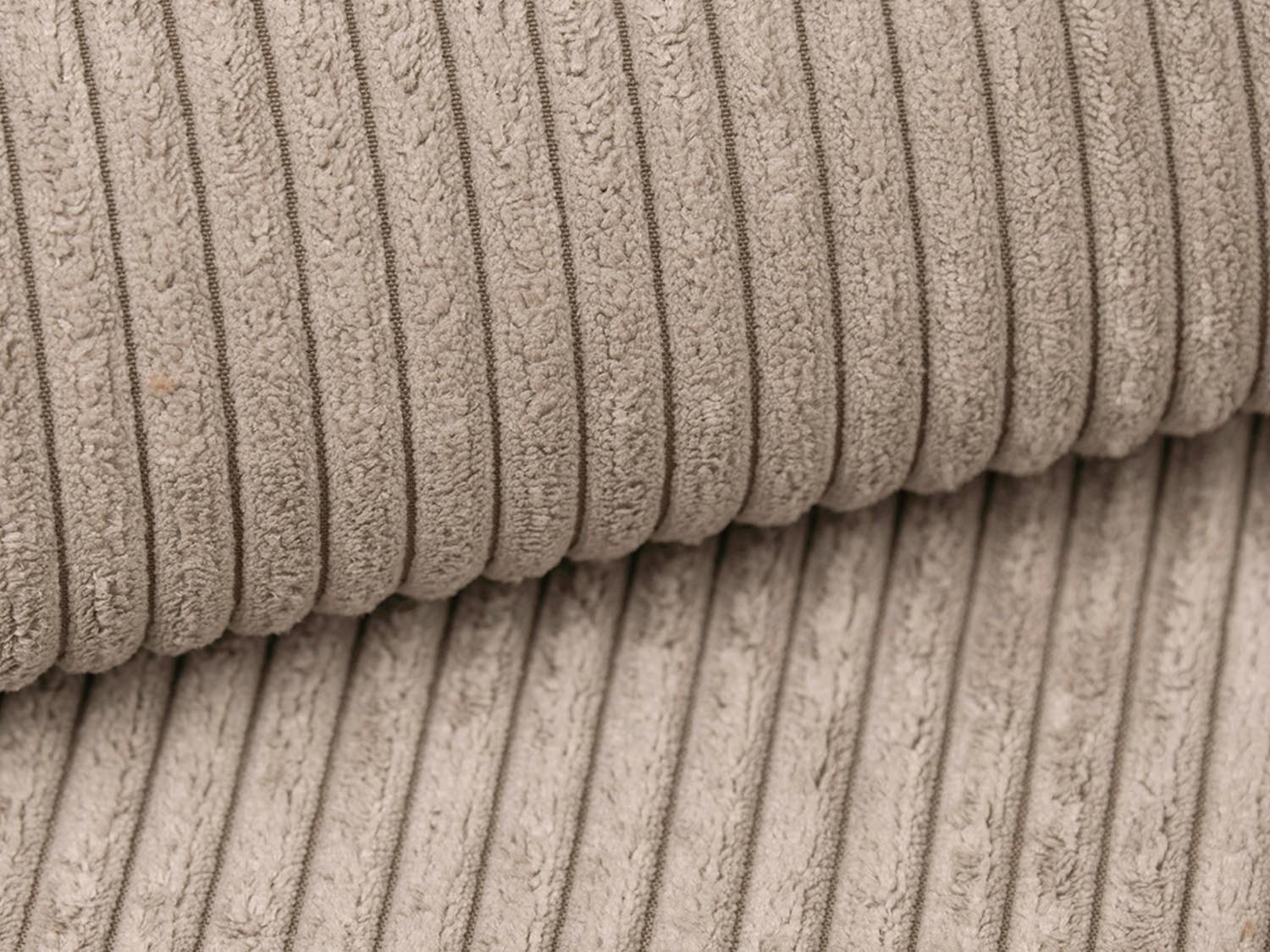 Erleben Sie das Campi Modular Panoramic Ecksofa links von Cosmopolitan Design – ein stilvolles 7-Sitzer Sofa für höchsten Komfort und modernes Wohnen.