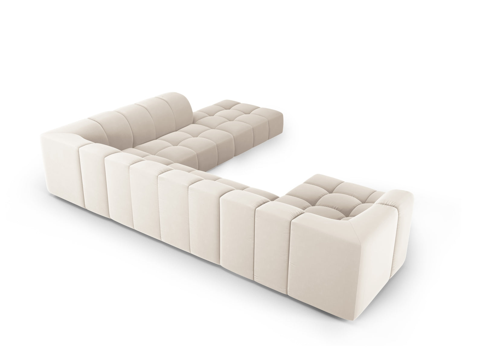 Modulares 7-Sitzer Ecksofa Moritz in sanftem Beige, perfekt für großzügige Wohnlandschaften, vereint Komfort und modernes Design.