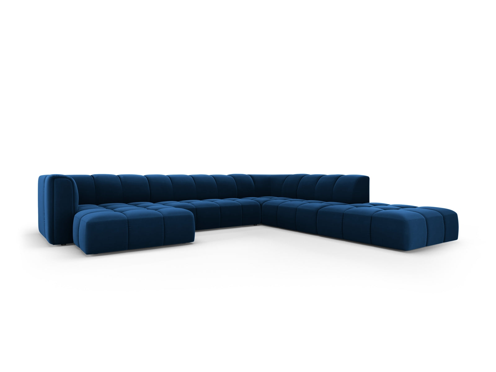 Elegantes 7-Sitzer Ecksofa Moritz in Royal Blue-Bluvel, ideal für moderne Wohnräume, präsentiert sich in stilvollem Design und hoher Funktionalität.