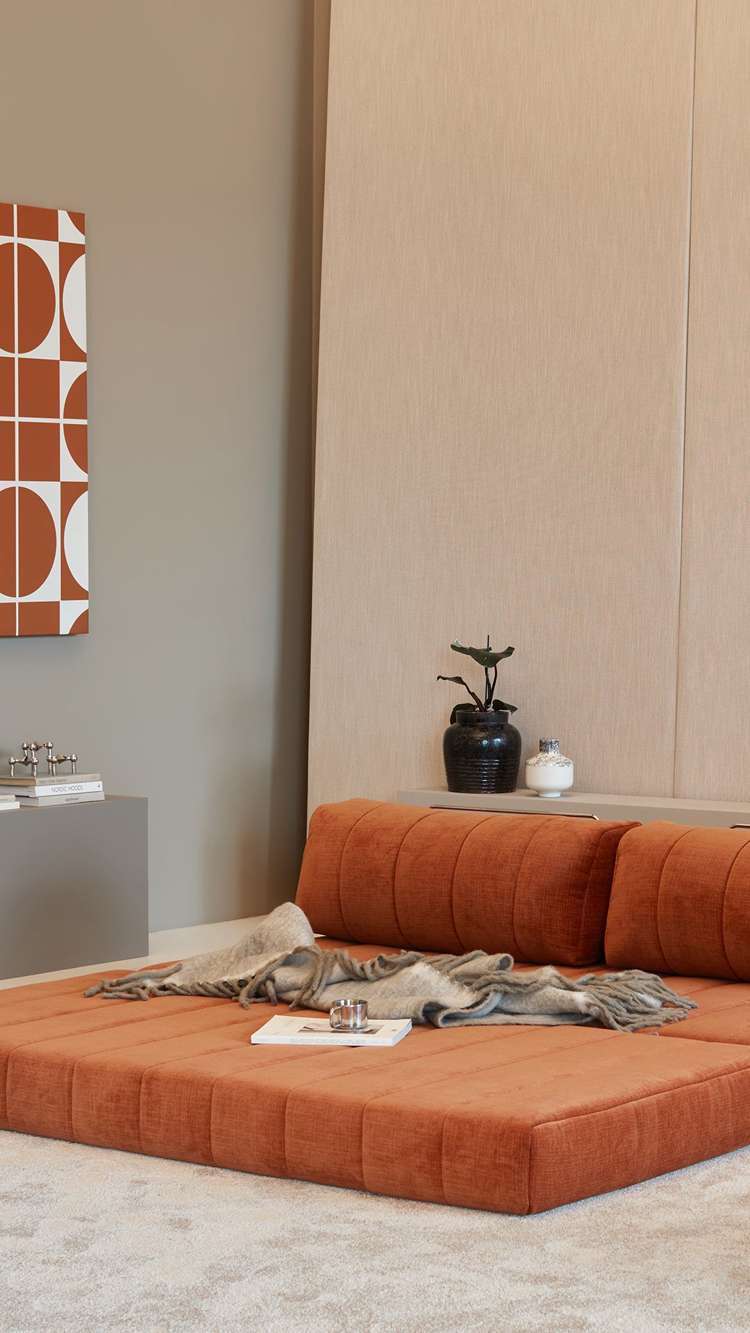 CozyPad Schlafsofa in 412 Esina Rust Orange präsentiert im Onlineshop von KAQTU Design AG. Bettsofa ist von Innovation Living