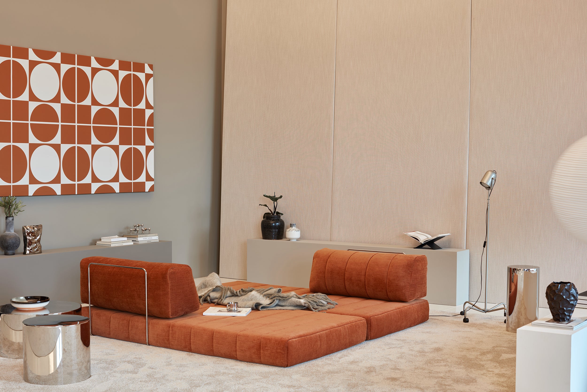 CozyPad Schlafsofa in 412 Esina Rust Orange präsentiert im Onlineshop von KAQTU Design AG. Bettsofa ist von Innovation Living