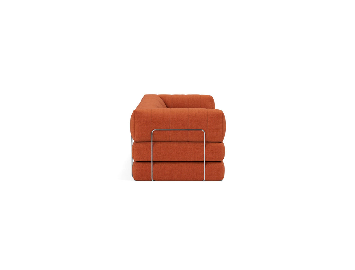 CozyPad Schlafsofa Grand mit Armlehnen in 412 Esina Rust Orange präsentiert im Onlineshop von KAQTU Design AG. Bettsofa ist von Innovation Living