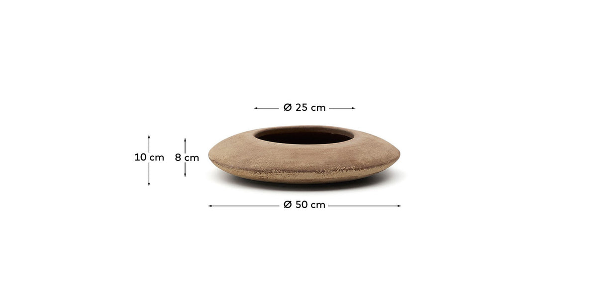 Blumentopf Rivor aus Terrakotta mit Finish in natürlichem Farbton Ø 50 cm in Terrakotta präsentiert im Onlineshop von KAQTU Design AG. Blumentopf ist von Kave Home