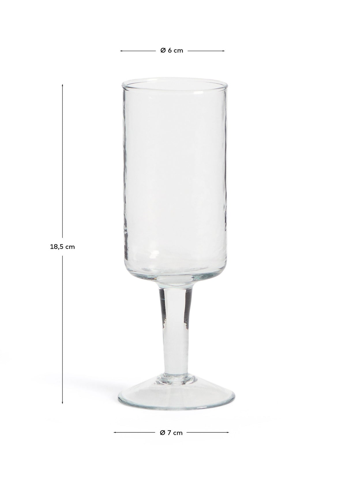 Weinglas Obila aus transparentem Recyclingglas in Transparent präsentiert im Onlineshop von KAQTU Design AG. Universal Weingläser ist von Kave Home