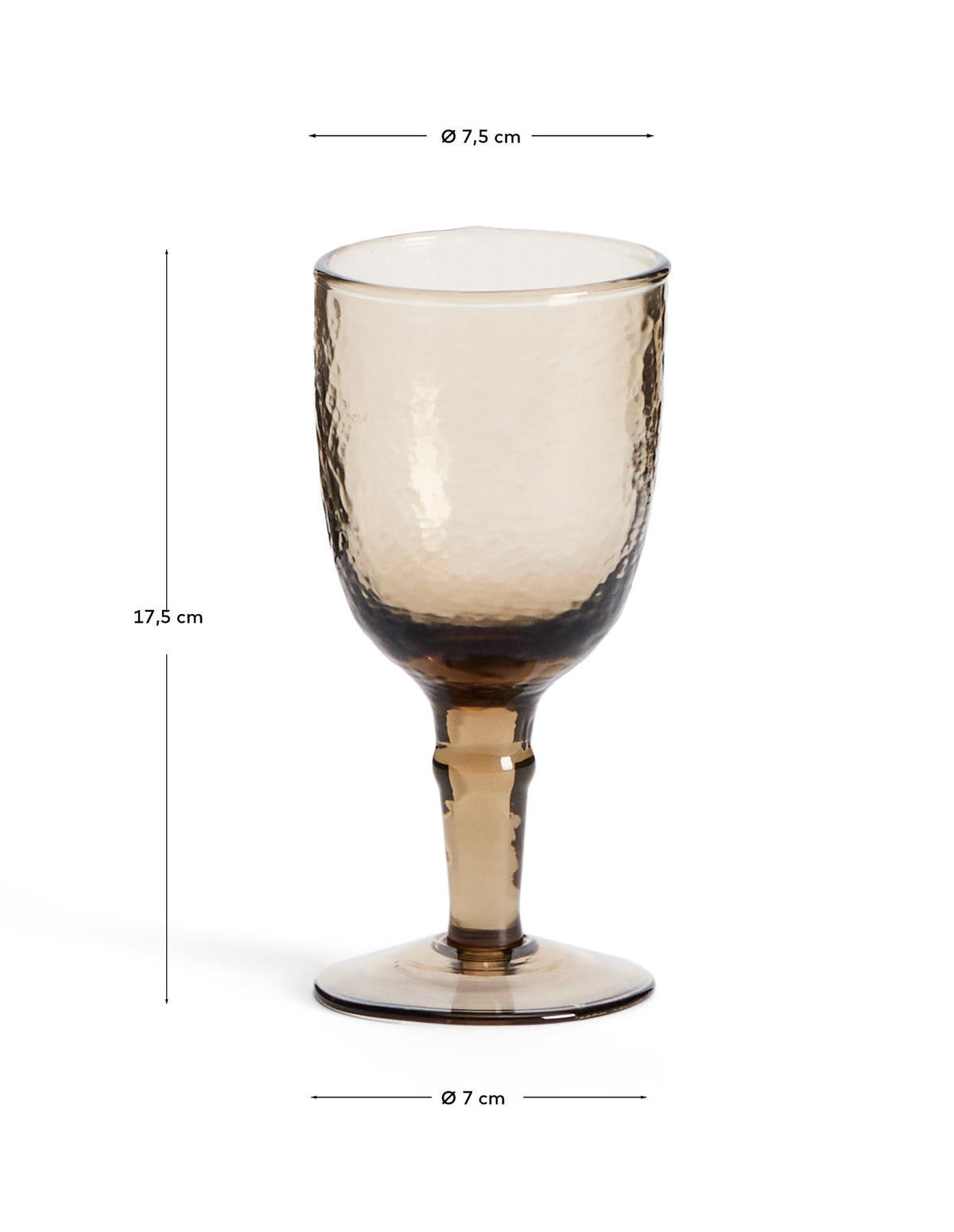 Weinglas Vinea aus braunem Recyclingglas in Braun präsentiert im Onlineshop von KAQTU Design AG. Wein- & Sektglas ist von Kave Home