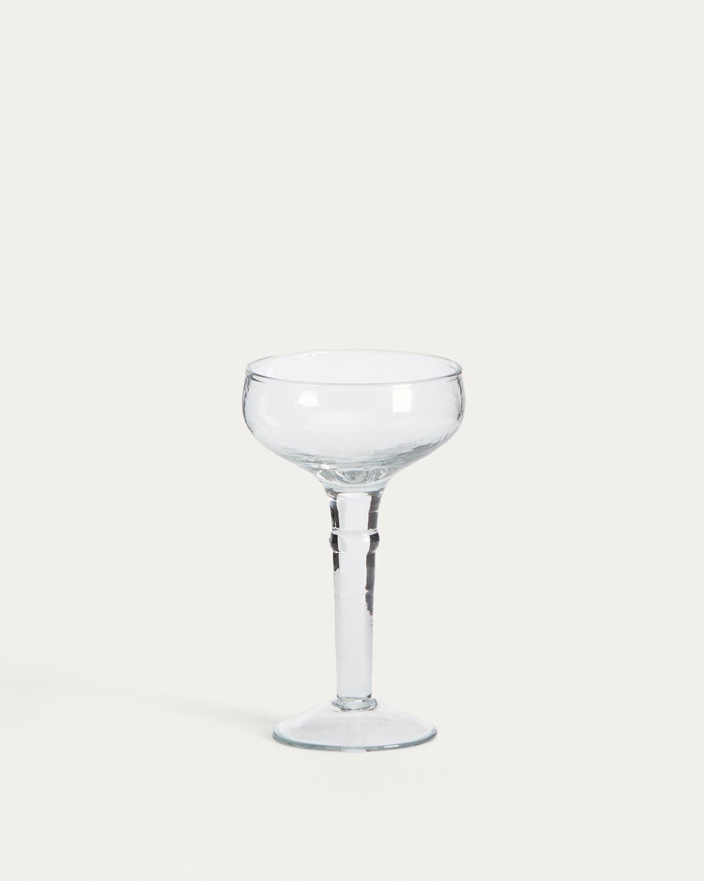 Weinglas Vinea aus Recyclingglas in Transparent präsentiert im Onlineshop von KAQTU Design AG. Wein- & Sektglas ist von Kave Home
