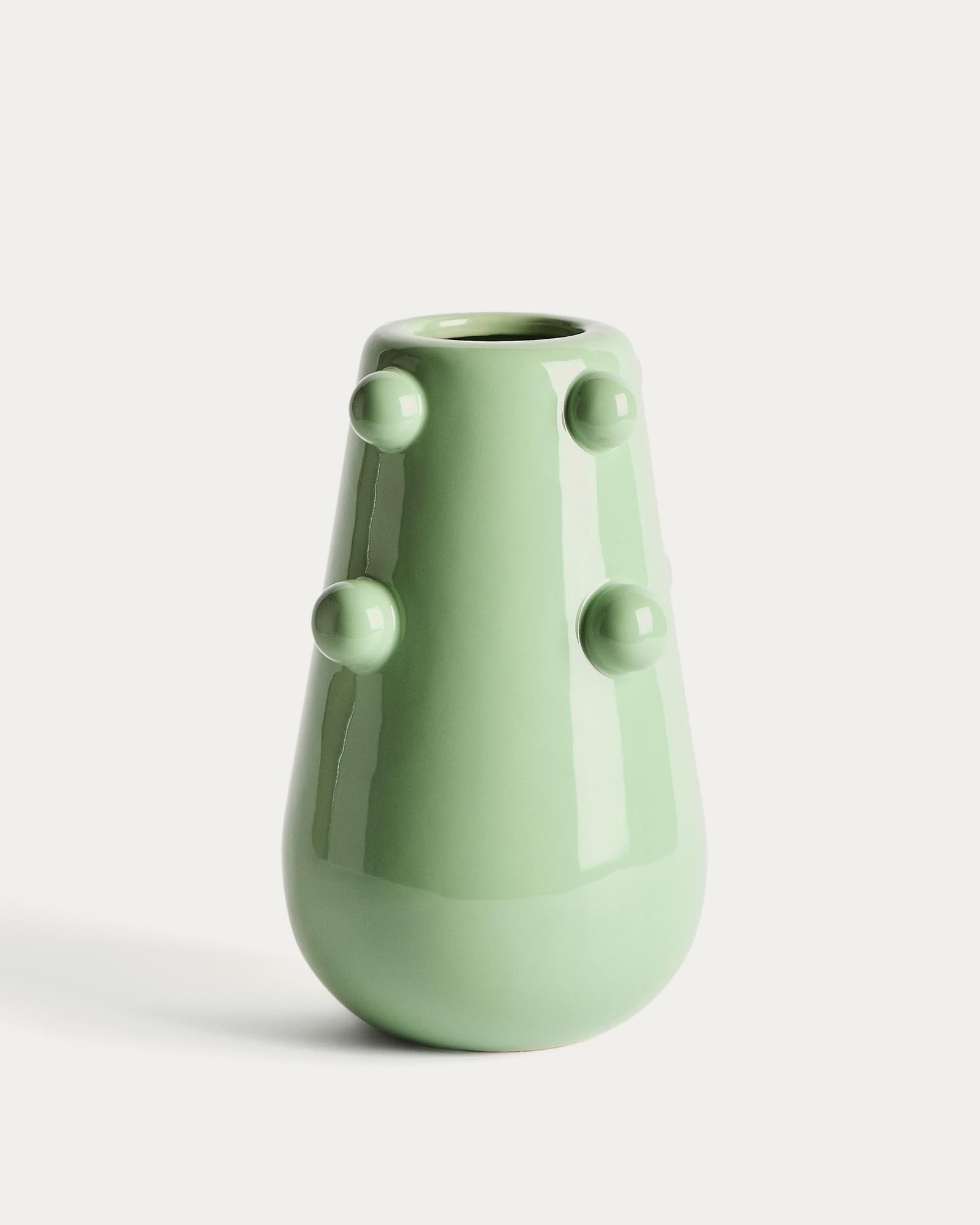 Vase Odra aus hellgrüner Keramik mit glänzendem Finish, 25,5 cm  in Hellgrau präsentiert im Onlineshop von KAQTU Design AG. Vase ist von Kave Home