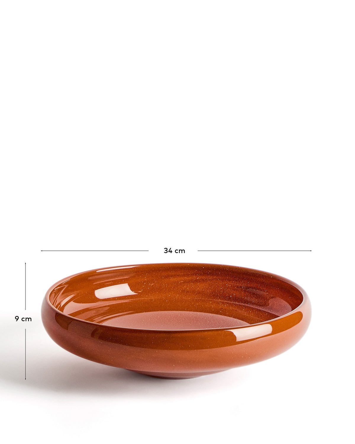 Tafelaufsatz Denuo aus rotem Glas, Ø 34 cm in Transparent präsentiert im Onlineshop von KAQTU Design AG. Schale ist von Kave Home