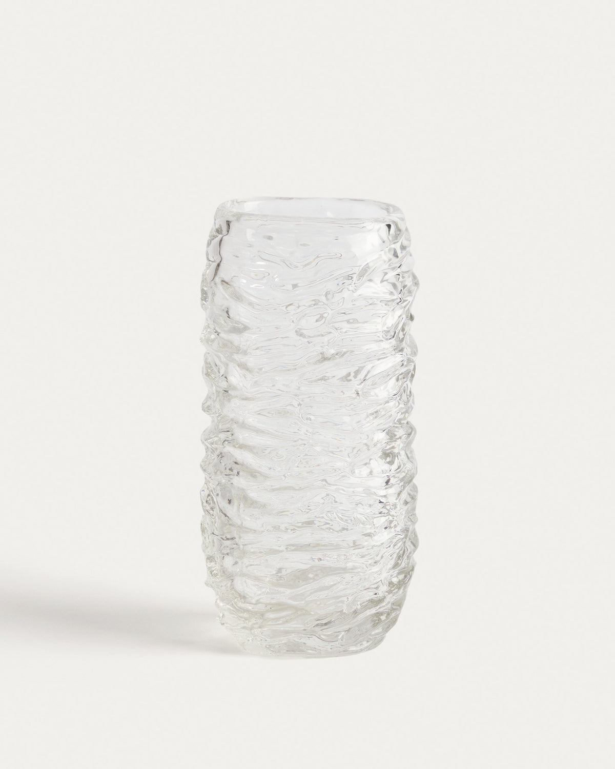 Vase Vorma aus transparentem Glas, 29,5 cm in Transparent präsentiert im Onlineshop von KAQTU Design AG. Vase ist von Kave Home