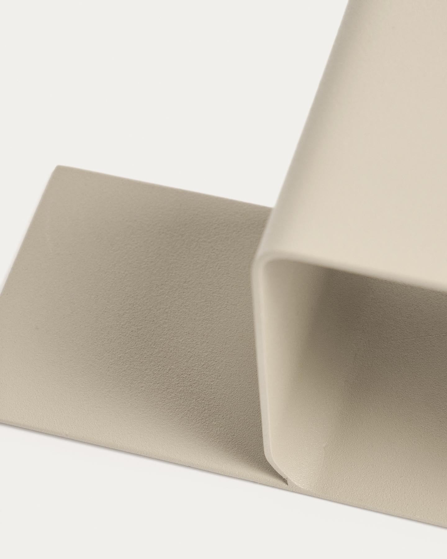 Buchstütze Mistra aus beigem Eisen in Beige präsentiert im Onlineshop von KAQTU Design AG. Büromaterial ist von Kave Home