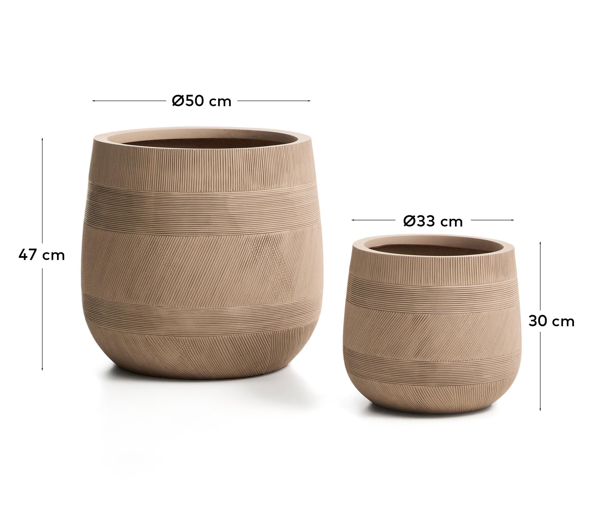 Stilvolles Tival Set mit zwei beigen Blumentöpfen in Zement-Optik, perfekt für die dekorative Gestaltung von Gärten und Terrassen.